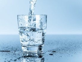 Chế độ ăn uống ảnh hưởng đến làn da như thế nào?